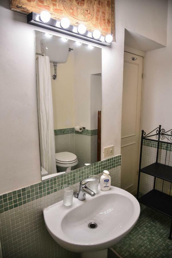 Stylish Apartment In Central Rome "Centro Storico" ภายนอก รูปภาพ